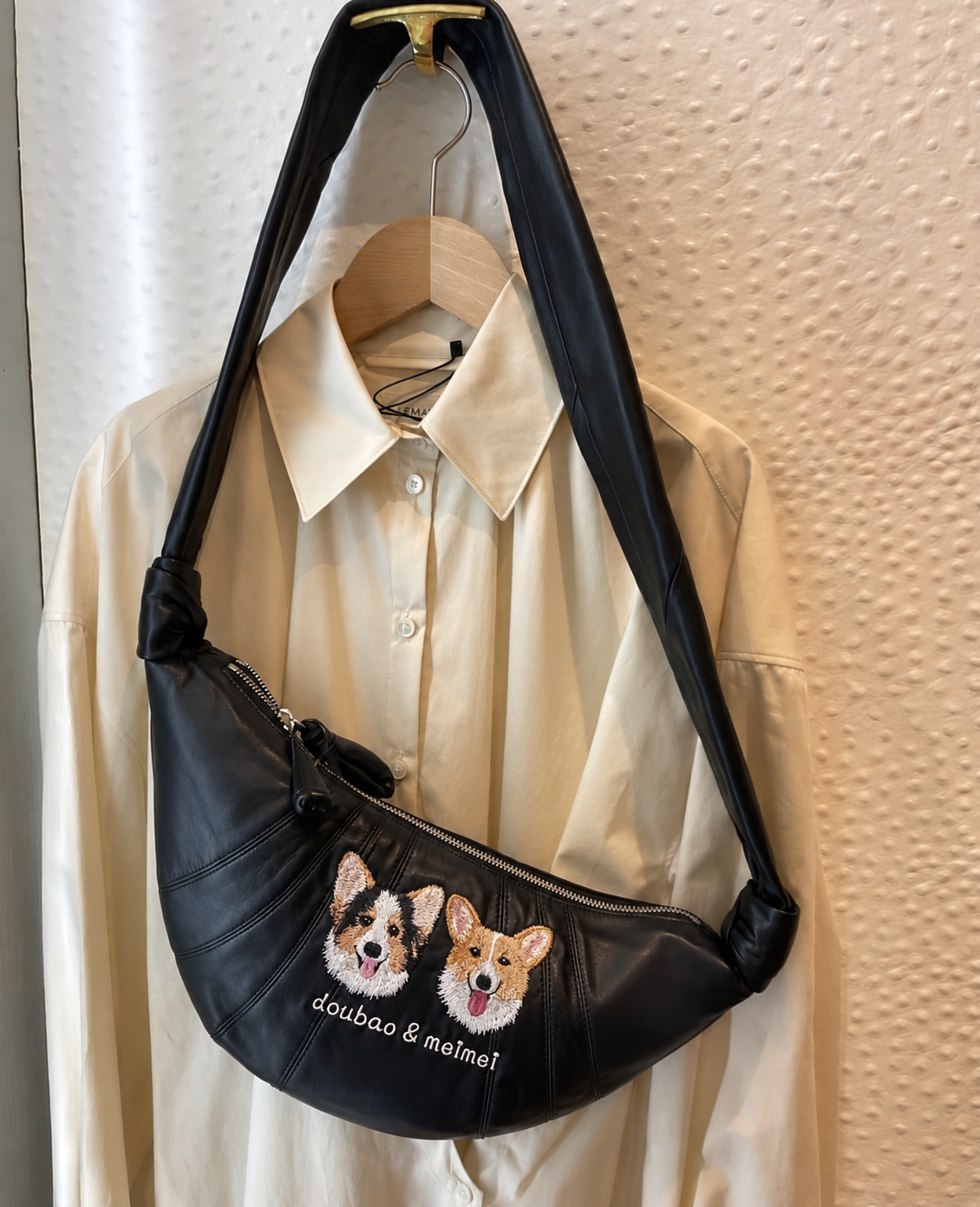 Fuwawa - Embroidery PU Leather Crossiant Bag